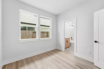 5308 Jesselton Lane, Houston, TX 77091 - Photo 17