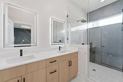 5308 Jesselton Lane, Houston, TX 77091 - Photo 13