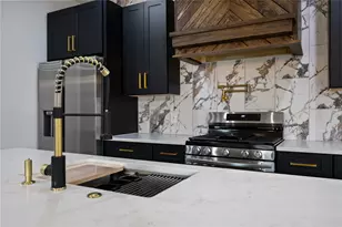 8310 Mariah St, Houston, TX 77051 - Photo 17