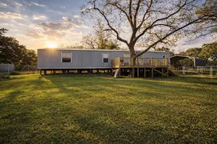1037 Pecan Valley, Wharton, TX 77488 - Photo 7