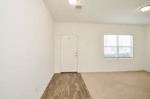 1013 Banyon Tree Ln, Brookshire, TX 77423 - Photo 3