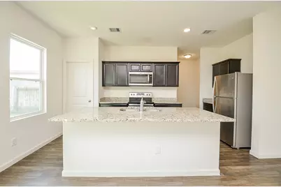 1013 Banyon Tree Lane, Brookshire, TX 77423 - Photo 7