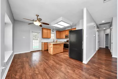 1945 Dorothy Lane, Sealy, TX 77474 - Photo 13