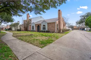 11817 Southlake Dr, Houston, TX 77077 - Photo 3