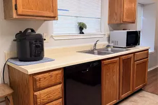 8010 Western Trail Dr, Houston, TX 77040 - Photo 15