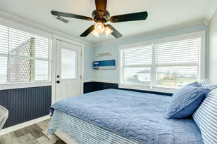 215 Spoonbill Pl, Surfside Beach, TX 77541 - Photo 33