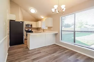 5014 Meadow Crest St, La Porte, TX 77571 - Photo 5