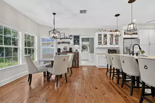 2302 Hollowbrook Ln, Conroe, TX 77384 - Photo 17