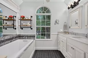 2302 Hollowbrook Ln, Conroe, TX 77384 - Photo 31