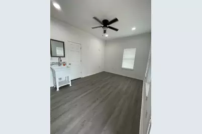 2302 Ave H Unit #14, Rosenberg, TX 77471 - Photo 1