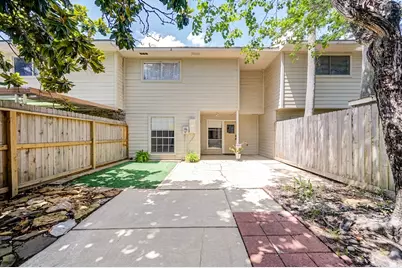 7965 Kendalia Drive, Houston, TX 77036 - Photo 21