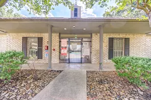 7965 Kendalia Dr, Houston, TX 77036 - Photo 27