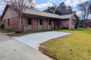 5211 W Bellfort Ave, Houston, TX 77035 - Photo 1