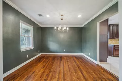 5211 W Bellfort Avenue, Houston, TX 77035 - Photo 5