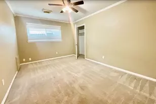 8306 Hazen St, Houston, TX 77036 - Photo 5