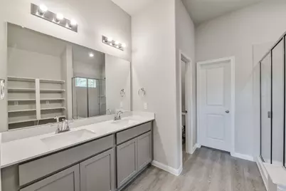 3018 King Oaks Street, Baytown, TX 77251 - Photo 15