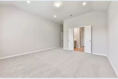 3018 King Oaks Street, Baytown, TX 77251 - Photo 13