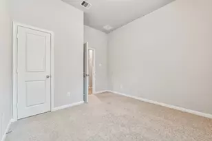 3018 King Oaks St, Baytown, TX 77251 - Photo 19