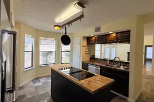 1208 Normans Woods St, Houston, TX 77077 - Photo 3