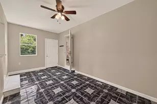 12110 Palmcrest St, Houston, TX 77034 - Photo 9