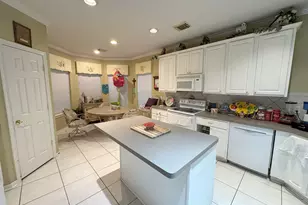 51 N Country Gate Cir, Conroe, TX 77384 - Photo 7