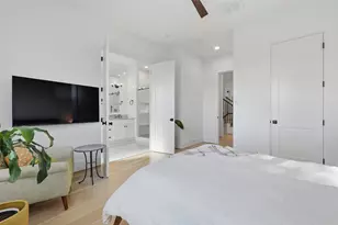 732 W 17th St, Houston, TX 77008 - Photo 15