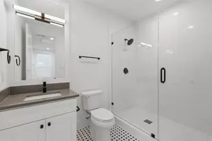 732 W 17th St, Houston, TX 77008 - Photo 27