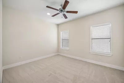 1029 Green Kensington Drive, Houston, TX 77008 - Photo 19