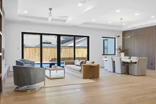 3106 Newcastle Dr, Houston, TX 77027 - Photo 9