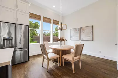 612 E 20th Street #B, Houston, TX 77008 - Photo 11