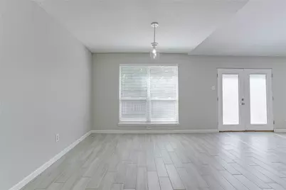 128 N Deerfoot Circle, The Woodlands, TX 77380 - Photo 13