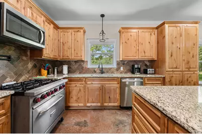 1108 County Road 152, Hallettsville, TX 77964 - Photo 7