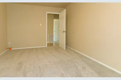 7626 Troulon Drive, Houston, TX 77074 - Photo 9