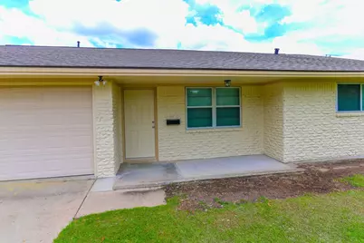 7626 Troulon Drive, Houston, TX 77074 - Photo 3