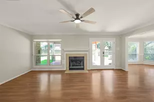 6527 Smoke Tree Ln, Sugar Land, TX 77479 - Photo 5