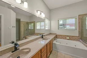 6527 Smoke Tree Ln, Sugar Land, TX 77479 - Photo 13