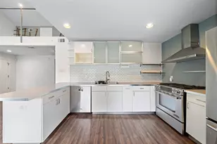 2413 Emancipation Ave, Houston, TX 77004 - Photo 7