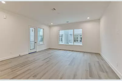 7709 Earl Rudder Way, Houston, TX 77055 - Photo 21