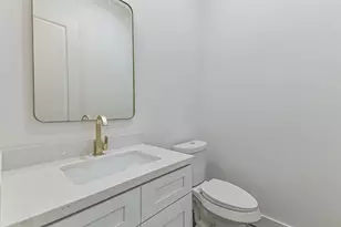 7709 Earl Rudder Wy, Houston, TX 77055 - Photo 15