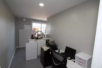 11518 Bogs Road, Tomball, TX 77375 - Photo 9