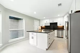 1202 Forest Home Dr, Houston, TX 77077 - Photo 9