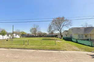 108 N Randall St, Pasadena, TX 77506 - Photo 1
