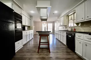 2706 Woodland Grove Dr, Houston, TX 77339 - Photo 13