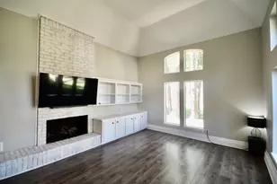 2706 Woodland Grove Dr, Houston, TX 77339 - Photo 5