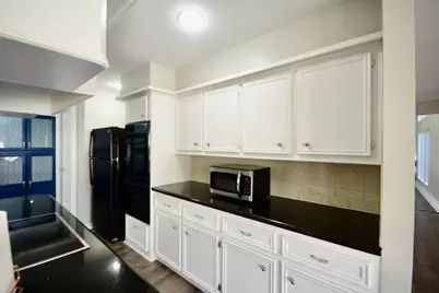 2706 Woodland Grove Drive, Houston, TX 77339 - Photo 11