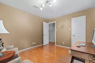 1906 Foxtail Pl, The Woodlands, TX 77380 - Photo 21