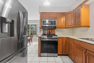 1906 Foxtail Pl, The Woodlands, TX 77380 - Photo 33