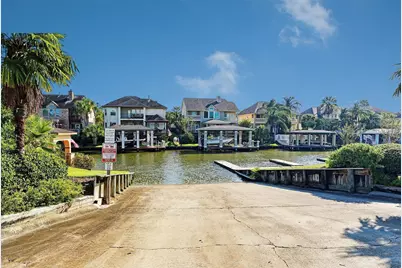 2333 Acadiana Lane, Seabrook, TX 77586 - Photo 41