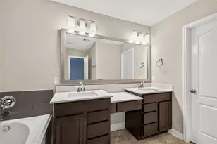 10214 Pinewood Fox Dr, Houston, TX 77080 - Photo 37