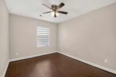 10214 Pinewood Fox Drive, Houston, TX 77080 - Photo 31